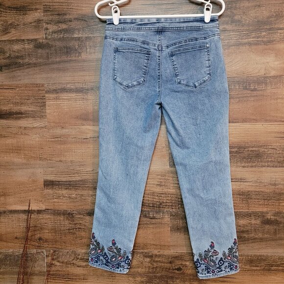 Chico's Jeans 00=2 Perfect Stretch Girlfriend Slim Leg Ankle Mid Rise Floral - Picture 2 of 10